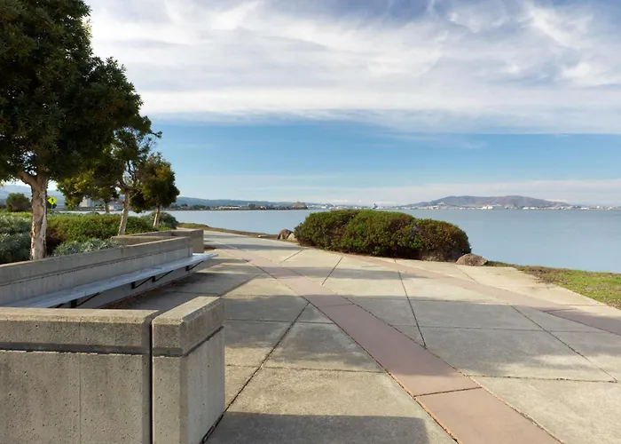 Doubletree By Hilton San Francisco Airport Hotel Burlingame